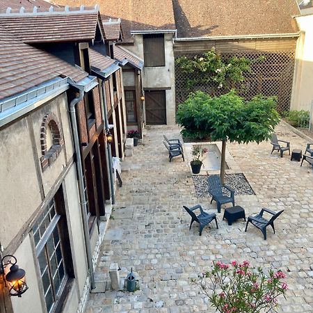 La Maison Virginie: Cozy Central Stay with Lake & Canal Proximity Montargis Exterior photo